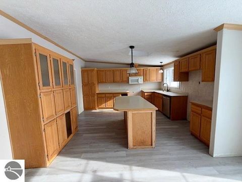 Tiny photo for 3434 E Sparling Road, Kingsley, MI 49649 (MLS # 1941884)