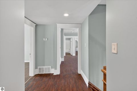 Tiny photo for 812 S University Street, Mt Pleasant, MI 48858 (MLS # 1942031)