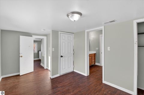 Tiny photo for 812 S University Street, Mt Pleasant, MI 48858 (MLS # 1942031)