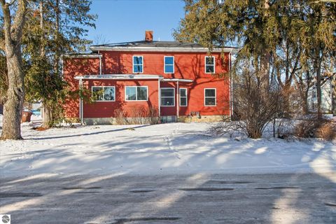 Tiny photo for 812 S University Street, Mt Pleasant, MI 48858 (MLS # 1942031)