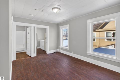 Tiny photo for 812 S University Street, Mt Pleasant, MI 48858 (MLS # 1942031)