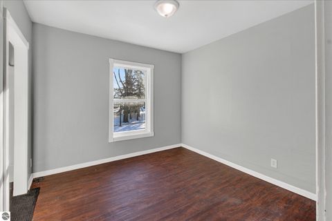 Tiny photo for 812 S University Street, Mt Pleasant, MI 48858 (MLS # 1942031)