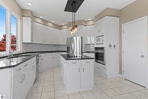 Tiny photo for 7852 Underwood Ridge, Traverse City, MI 49686 (MLS # 1948229)
