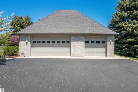 Tiny photo for 7852 Underwood Ridge, Traverse City, MI 49686 (MLS # 1948229)