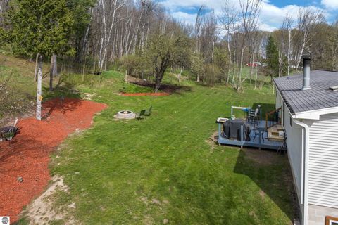 Tiny photo for 25 E River Road, Traverse City, MI 49696 (MLS # 1944982)