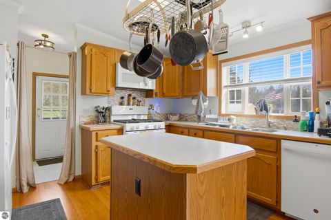 Tiny photo for 25 E River Road, Traverse City, MI 49696 (MLS # 1944982)