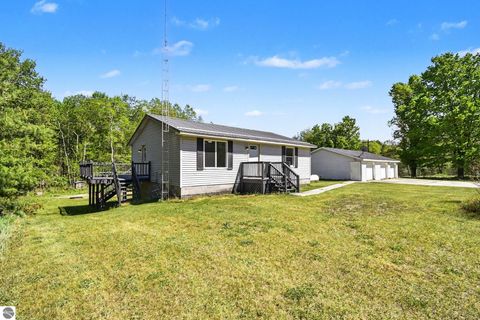 Photo of 7032 N Woodruff Road, Weidman, MI 48893 (MLS # 1945471)