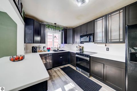 Tiny photo for 308 S Brownson Avenue, Kingsley, MI 49649 (MLS # 1942701)