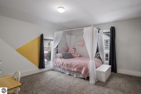 Tiny photo for 308 S Brownson Avenue, Kingsley, MI 49649 (MLS # 1942701)