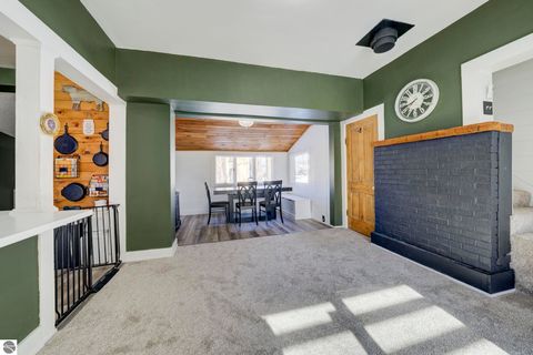 Tiny photo for 308 S Brownson Avenue, Kingsley, MI 49649 (MLS # 1942701)