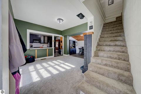 Tiny photo for 308 S Brownson Avenue, Kingsley, MI 49649 (MLS # 1942701)