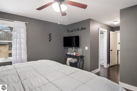 Tiny photo for 308 S Brownson Avenue, Kingsley, MI 49649 (MLS # 1942701)