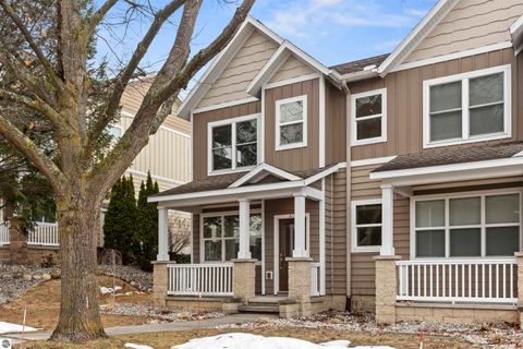 Photo of 10617 Waterford Drive #10-A, Traverse City, MI 49684 (MLS # 1943397)