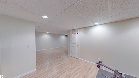 Tiny photo for 915 Deer Run, Mt Pleasant, MI 48858 (MLS # 1945926)