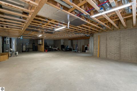 Tiny photo for 3195 S Rolland Road, Remus, MI 49340 (MLS # 1941421)