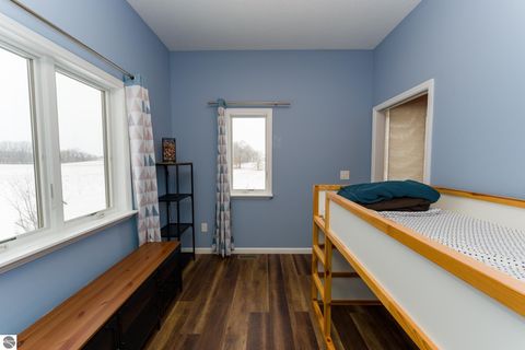 Tiny photo for 3195 S Rolland Road, Remus, MI 49340 (MLS # 1941421)