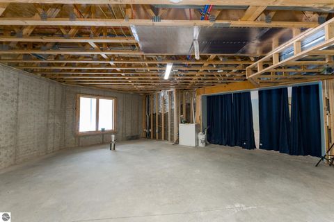 Tiny photo for 3195 S Rolland Road, Remus, MI 49340 (MLS # 1941421)