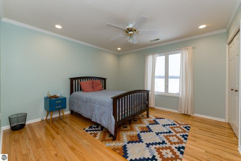 Tiny photo for 3195 S Rolland Road, Remus, MI 49340 (MLS # 1941421)