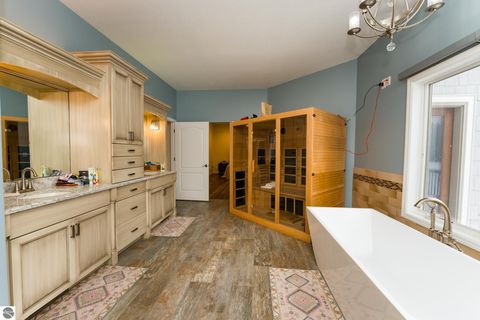 Tiny photo for 3195 S Rolland Road, Remus, MI 49340 (MLS # 1941421)