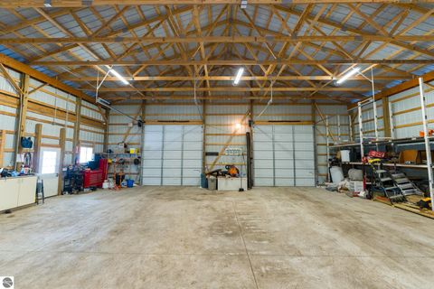 Tiny photo for 3195 S Rolland Road, Remus, MI 49340 (MLS # 1941421)