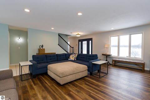 Tiny photo for 3195 S Rolland Road, Remus, MI 49340 (MLS # 1941421)