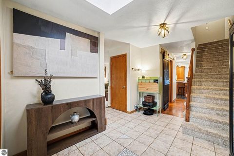 Tiny photo for 1333 Bennett Street, Mt Pleasant, MI 48858 (MLS # 1941892)