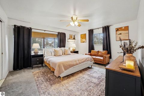 Tiny photo for 1333 Bennett Street, Mt Pleasant, MI 48858 (MLS # 1941892)