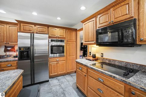 Tiny photo for 1333 Bennett Street, Mt Pleasant, MI 48858 (MLS # 1941892)