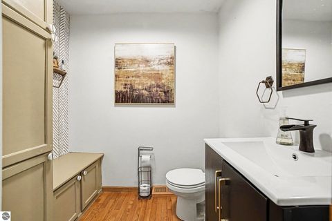 Tiny photo for 1333 Bennett Street, Mt Pleasant, MI 48858 (MLS # 1941892)