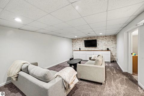 Tiny photo for 1333 Bennett Street, Mt Pleasant, MI 48858 (MLS # 1941892)