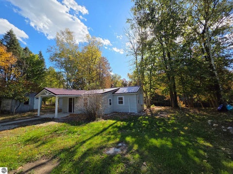 Tiny photo for 1309 Woodin Road, Weidman, MI 48893 (MLS # 1951561)