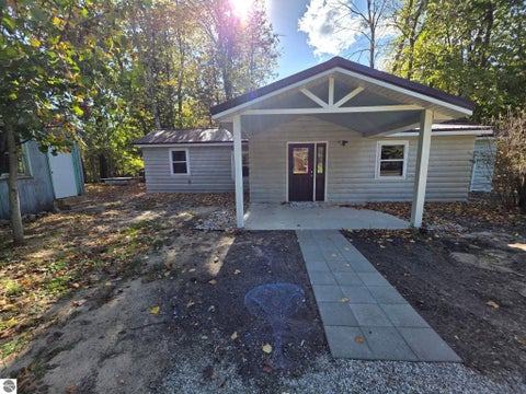 Photo of 1309 Woodin Road, Weidman, MI 48893 (MLS # 1951561)
