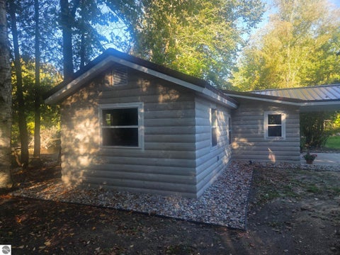 Tiny photo for 1309 Woodin Road, Weidman, MI 48893 (MLS # 1951561)