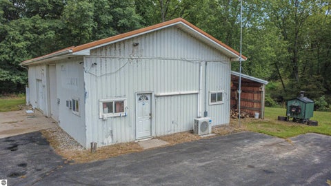 Tiny photo for 8370 N Lumberjack Road, Riverdale, MI 48877 (MLS # 1949982)