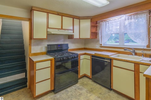 Tiny photo for 8370 N Lumberjack Road, Riverdale, MI 48877 (MLS # 1949982)
