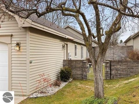 Tiny photo for 1049 Hemingway Lane, Traverse City, MI 49686 (MLS # 1942180)