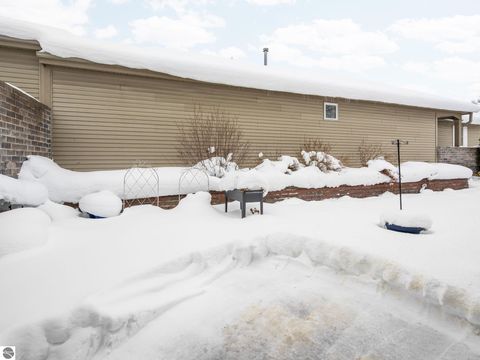 Tiny photo for 1049 Hemingway Lane, Traverse City, MI 49686 (MLS # 1942180)