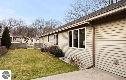 Tiny photo for 1049 Hemingway Lane, Traverse City, MI 49686 (MLS # 1942180)