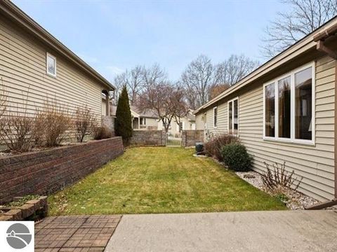 Tiny photo for 1049 Hemingway Lane, Traverse City, MI 49686 (MLS # 1942180)