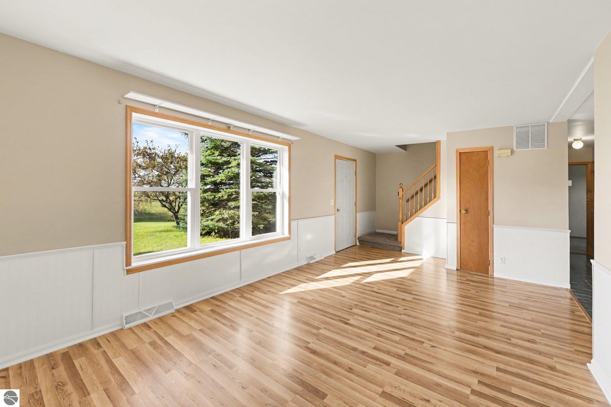1688 W Center Road - Photo 4