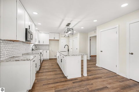 Tiny photo for 6386 E Washington, Ithaca, MI 48847 (MLS # 1941547)