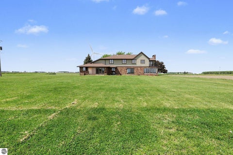 Tiny photo for 6386 E Washington, Ithaca, MI 48847 (MLS # 1941547)