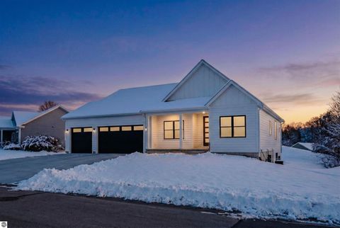 Tiny photo for 4311 Apple Tree Lane, Traverse City, MI 49685 (MLS # 1941822)