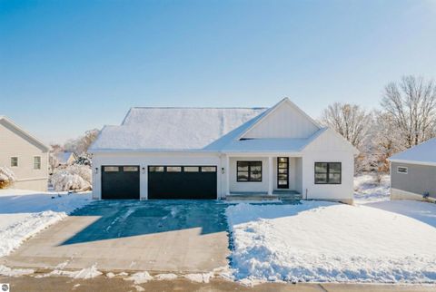 Photo of 4311 Apple Tree Lane, Traverse City, MI 49685 (MLS # 1941822)