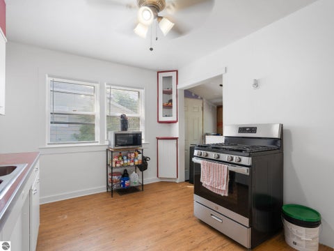 Tiny photo for 717 E Garfield Street, Cadillac, MI 49601 (MLS # 1948752)