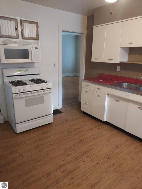 Tiny photo for 717 E Garfield Street, Cadillac, MI 49601 (MLS # 1948752)