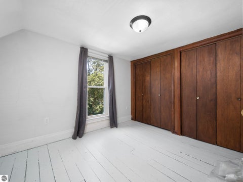 Tiny photo for 717 E Garfield Street, Cadillac, MI 49601 (MLS # 1948752)