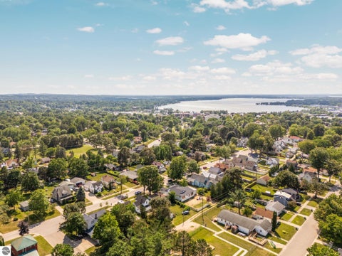 Tiny photo for 717 E Garfield Street, Cadillac, MI 49601 (MLS # 1948752)
