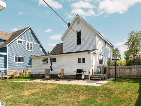 Tiny photo for 717 E Garfield Street, Cadillac, MI 49601 (MLS # 1948752)