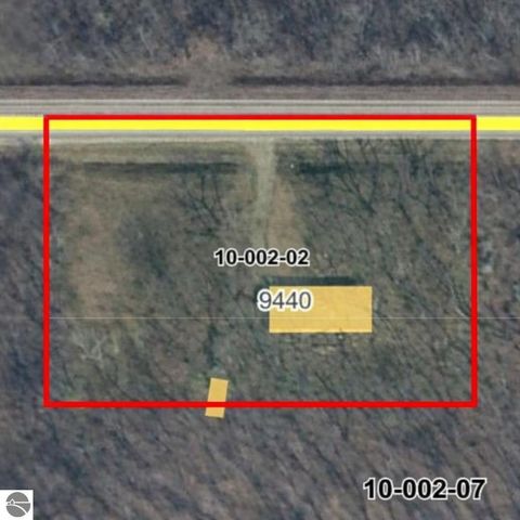 Tiny photo for 9440 E Broomfield Road, Mt Pleasant, MI 48858 (MLS # 1942411)